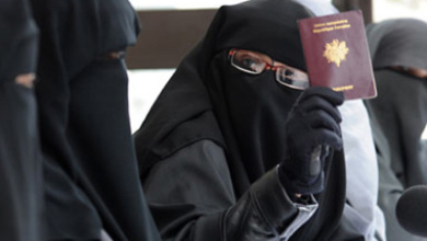 صورة قصص من التحديات التي تواجهها المرأة المسلمة في الغرب (1)